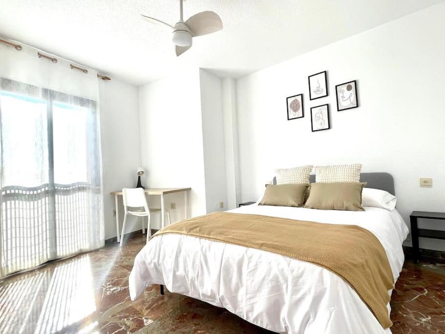 Beautiful & Sunny Apartment Málaga Exterior foto