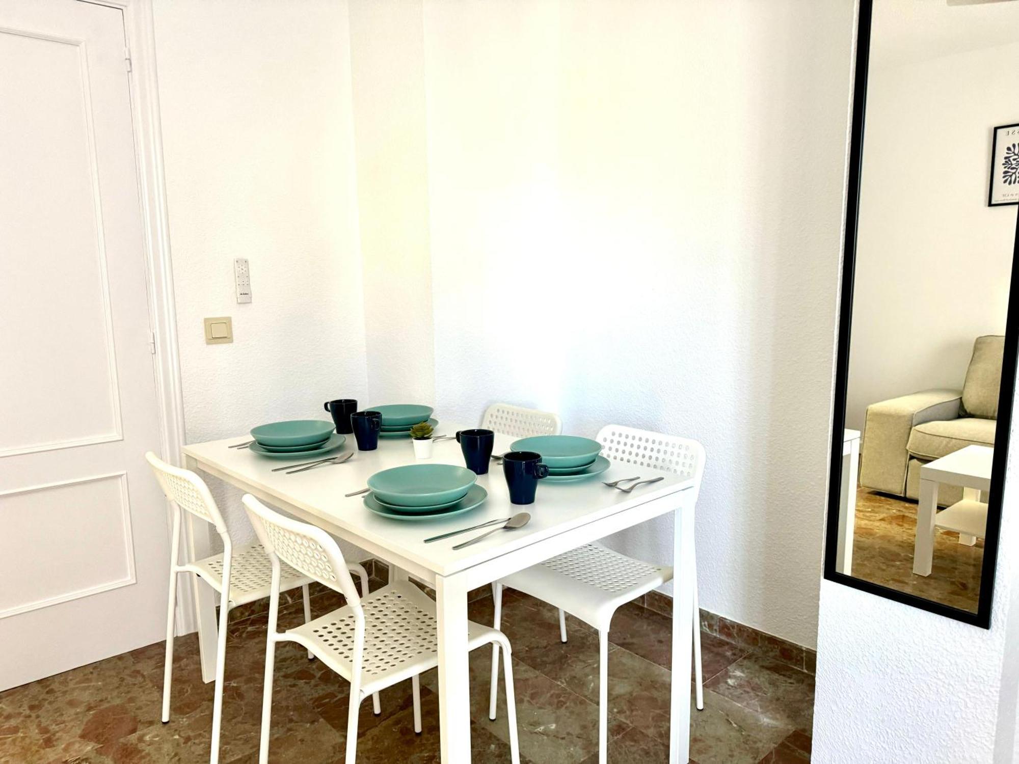 Beautiful & Sunny Apartment Málaga Exterior foto